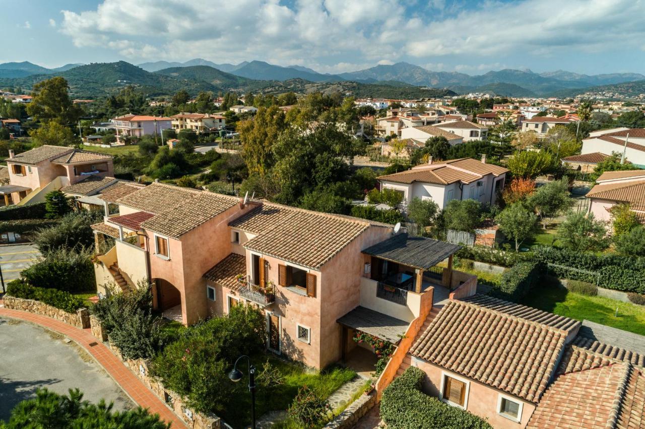 Villino Il Faretto Spiaggia Budoni Exterior foto